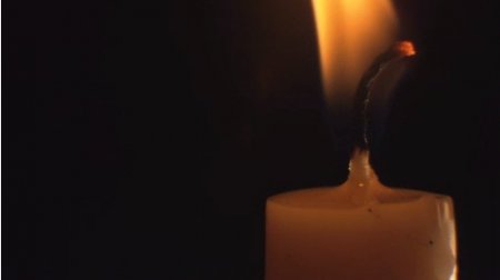 دانلود فوتیج سوختن شمع
